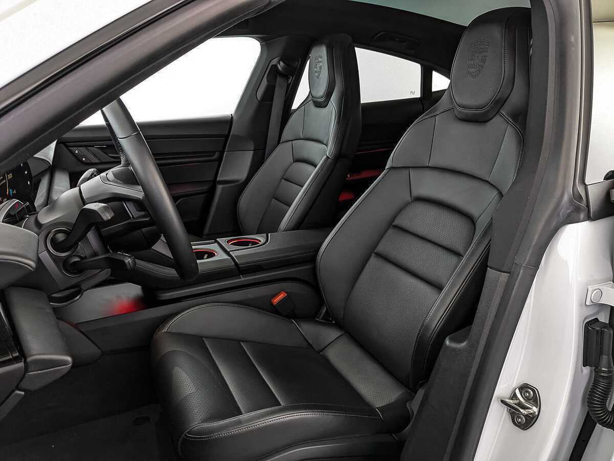 Porsche Taycan 4S, 2021 Фото №20