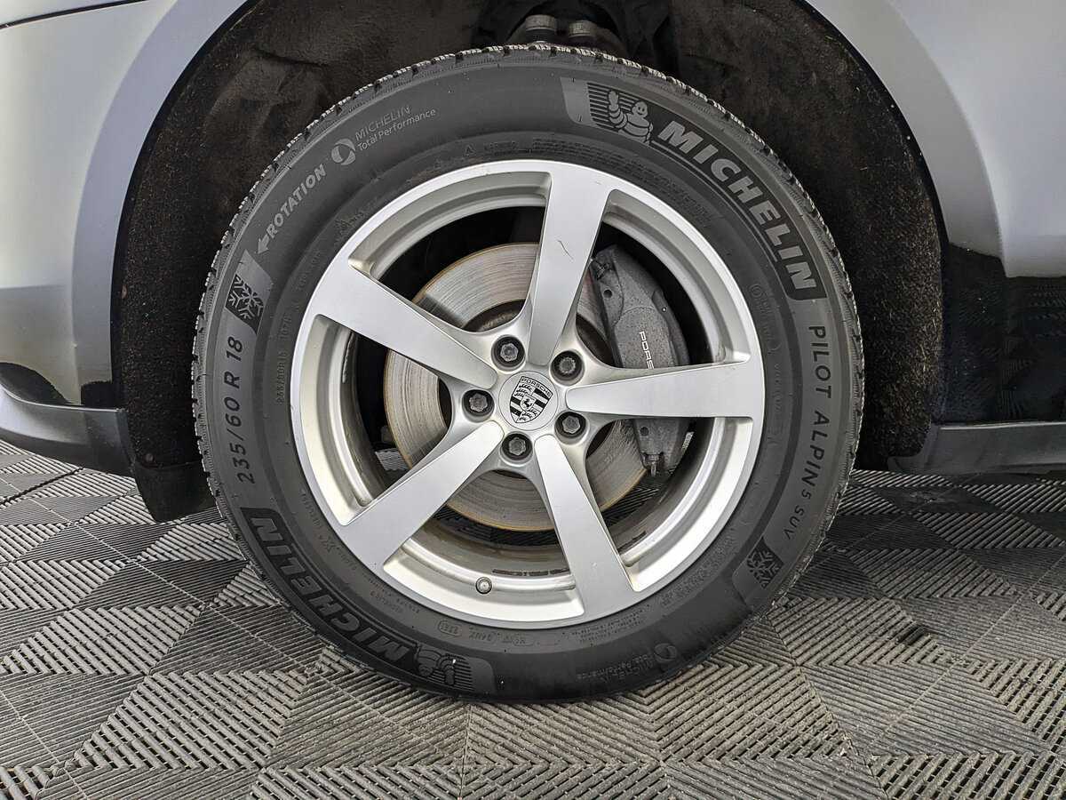 Porsche Macan, 2019 Фото №12