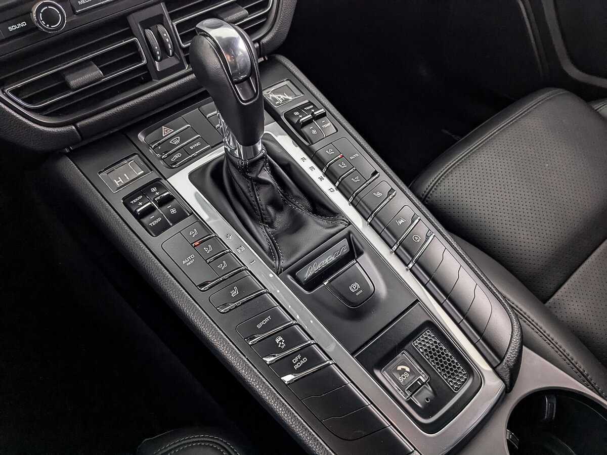 Porsche Macan, 2019 Фото №21