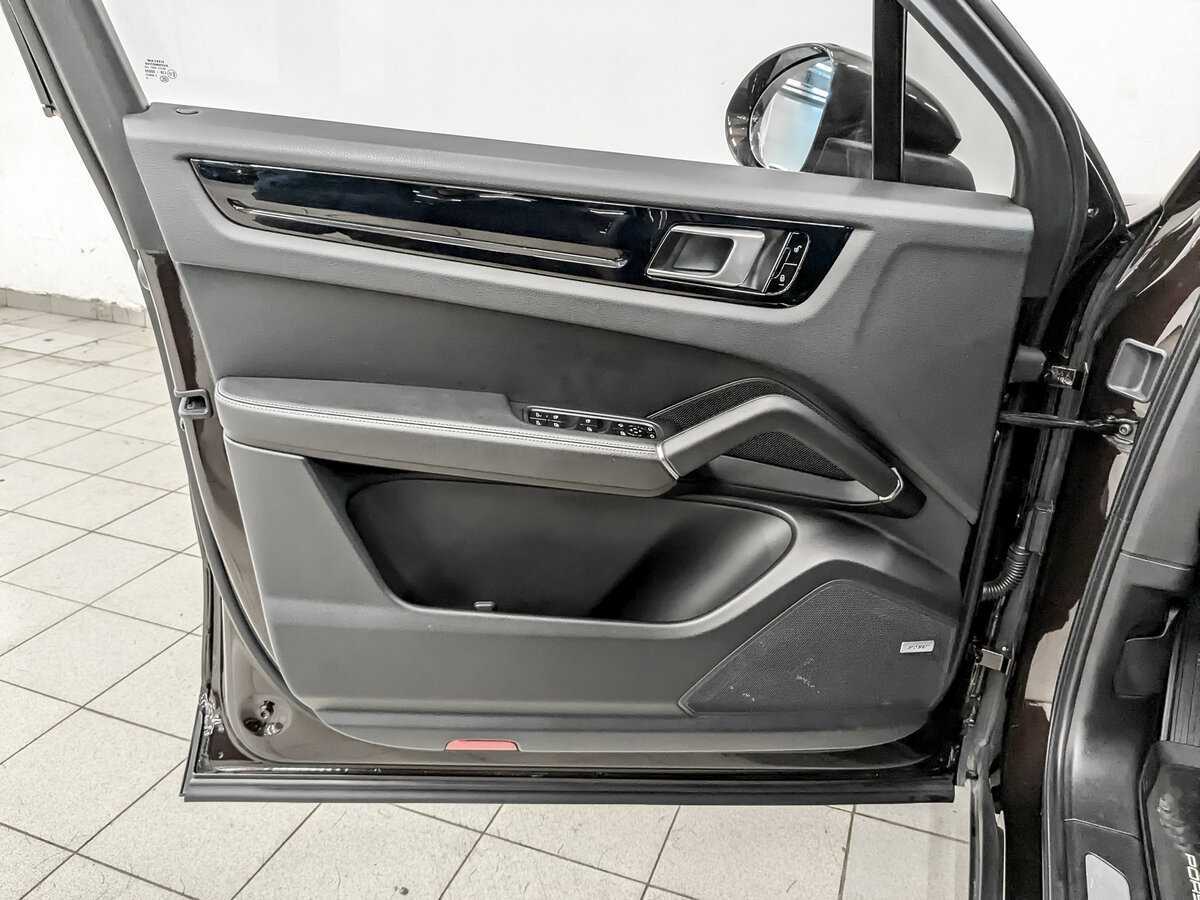 Porsche Cayenne, 2018 Фото №19