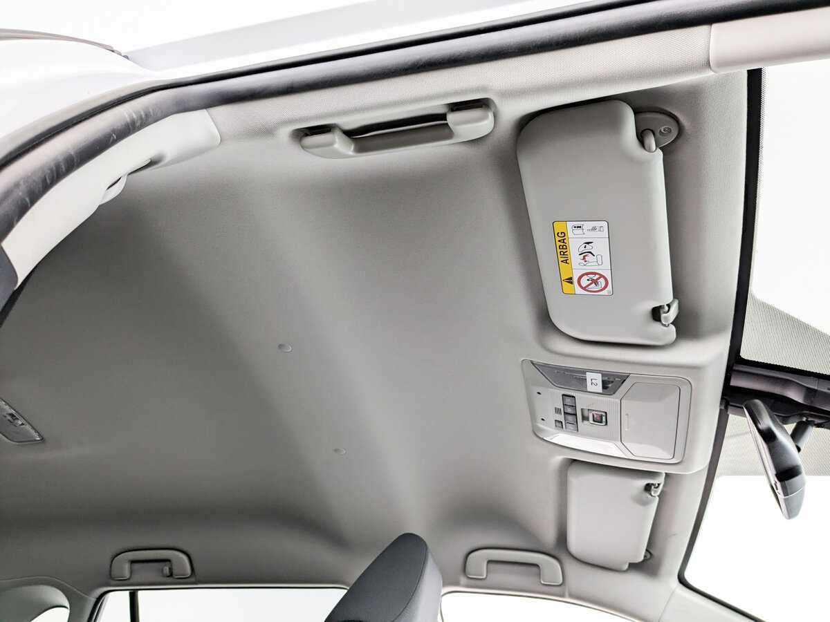 Toyota RAV4, 2021 Фото №22