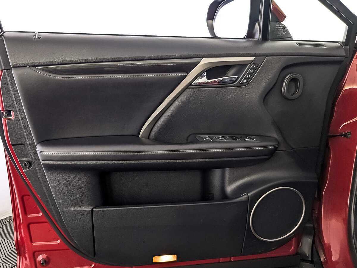 Lexus RX 300, 2020 Фото №17