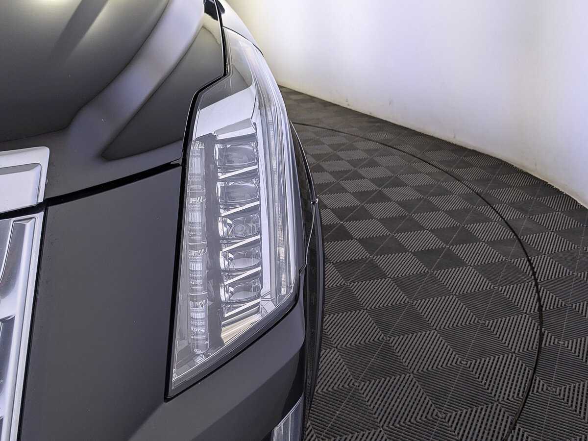 Cadillac Escalade, 2018 Фото №11