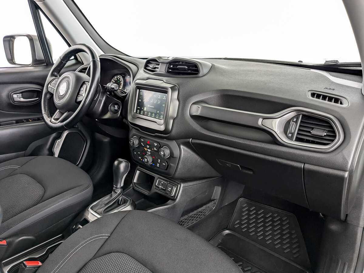 Jeep Renegade, 2019 Фото №11