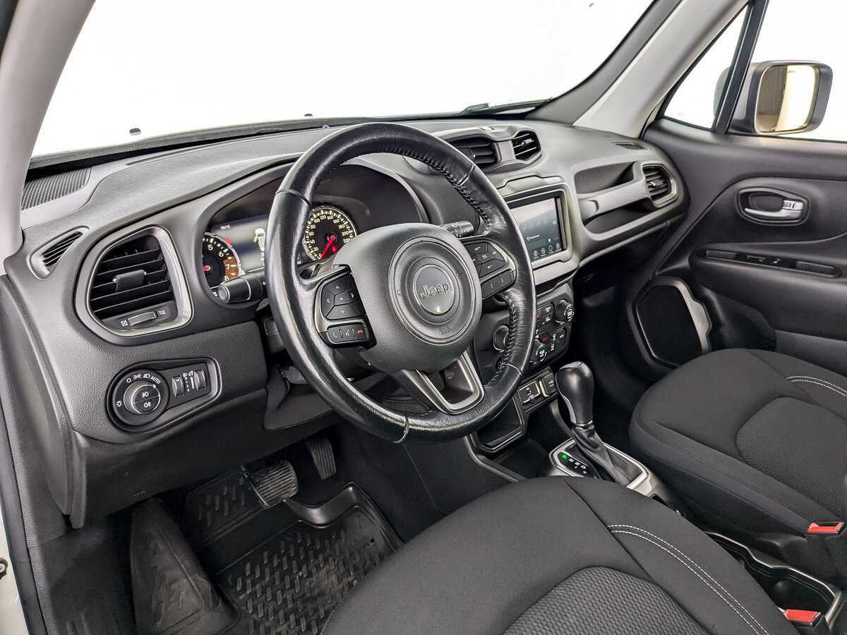 Jeep Renegade, 2019 Фото №16