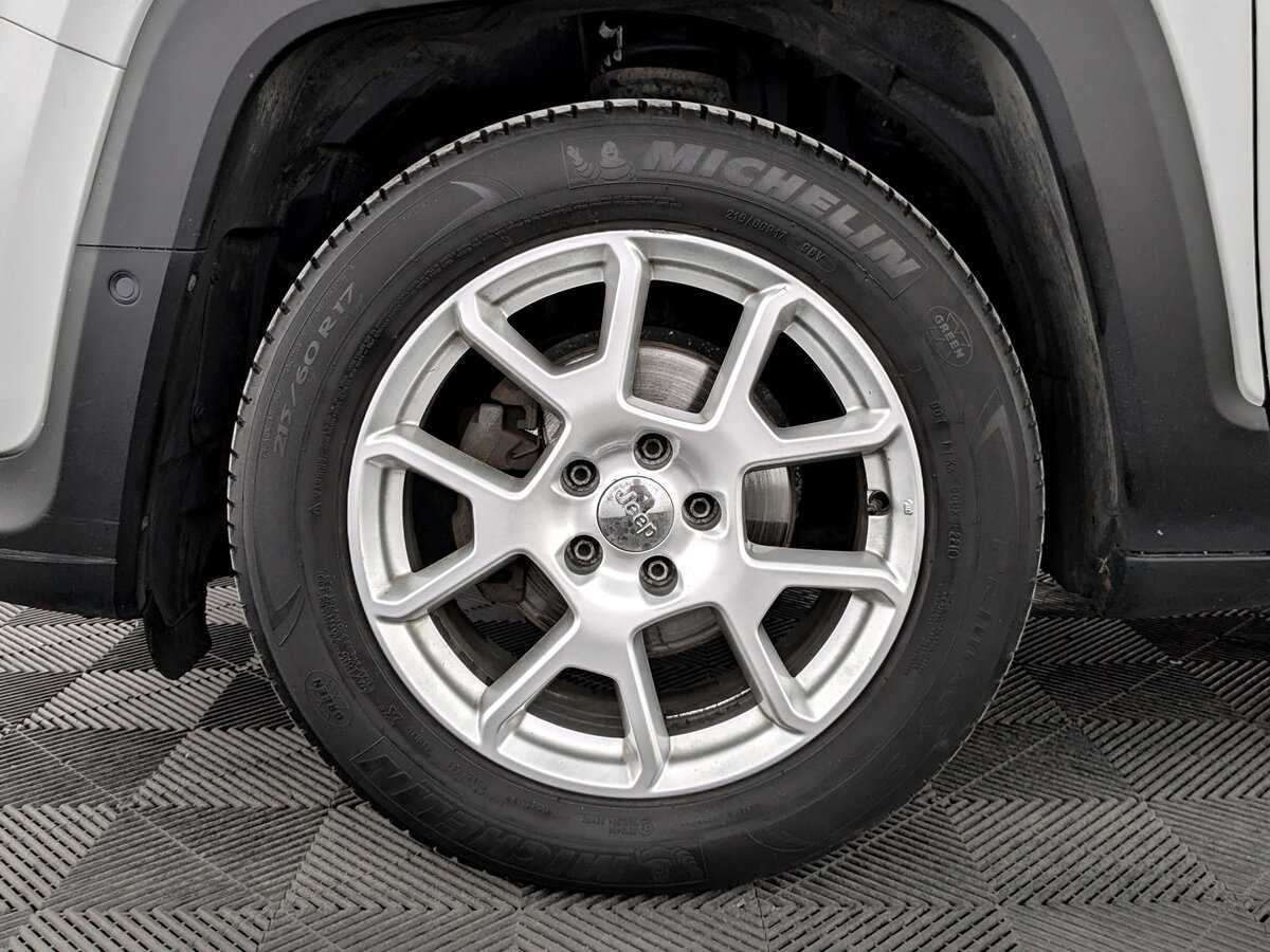 Jeep Renegade, 2019 Фото №18