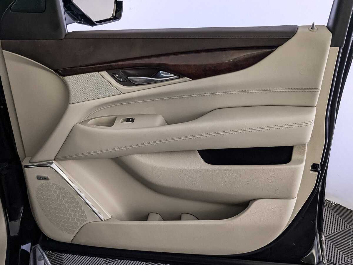 Cadillac Escalade, 2015 Фото №25