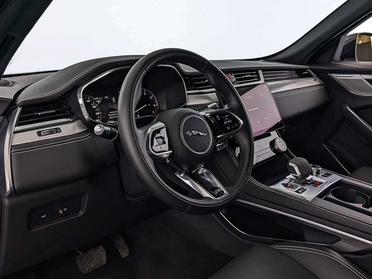 Jaguar F-Pace, 2022 Фото №15