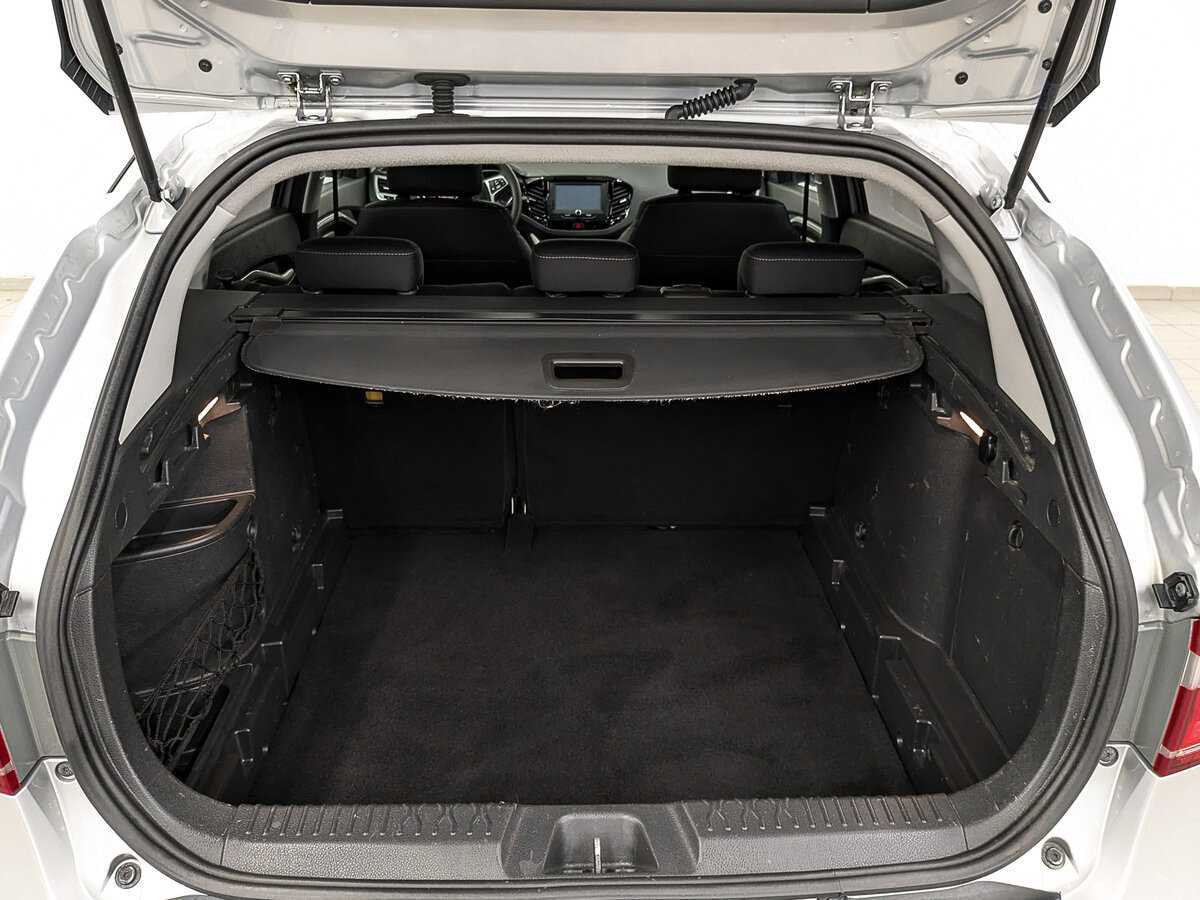 Lada (ВАЗ) Vesta SW Cross, 2018 Фото №10