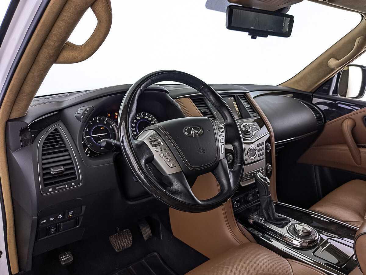 Infiniti QX80, 2018 Фото №15