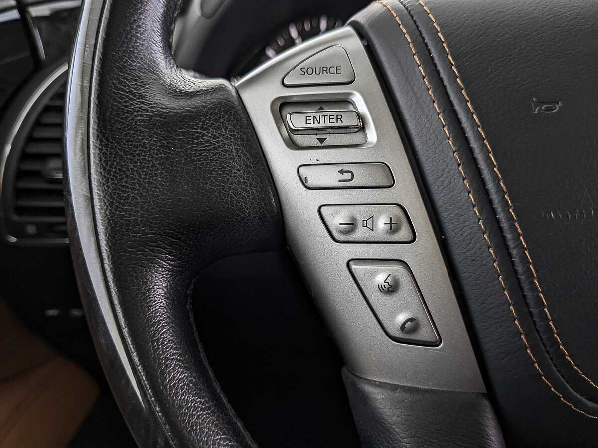 Infiniti QX80, 2018 Фото №28