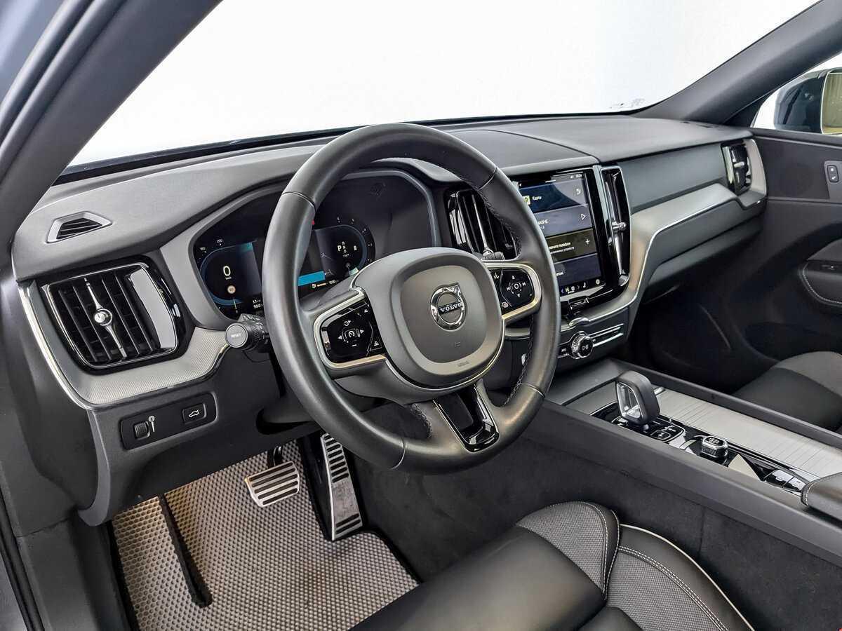 Volvo XC60, 2022 Фото №16