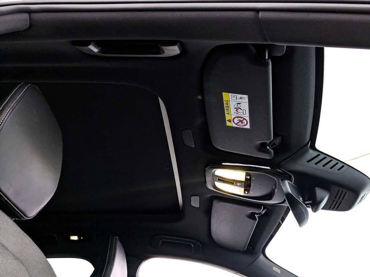 Volvo XC60, 2022 Фото №23