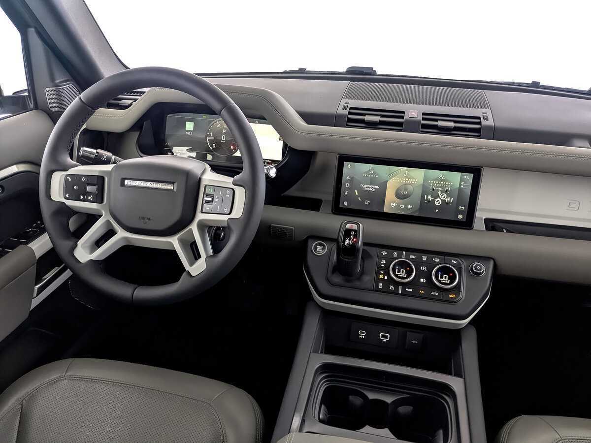 Land Rover Defender 110, 2021 Фото №30