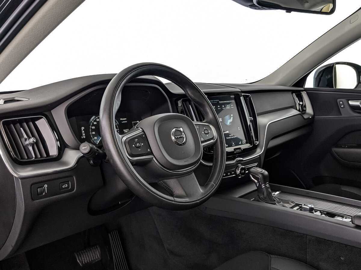 Volvo XC60, 2020 Фото №15