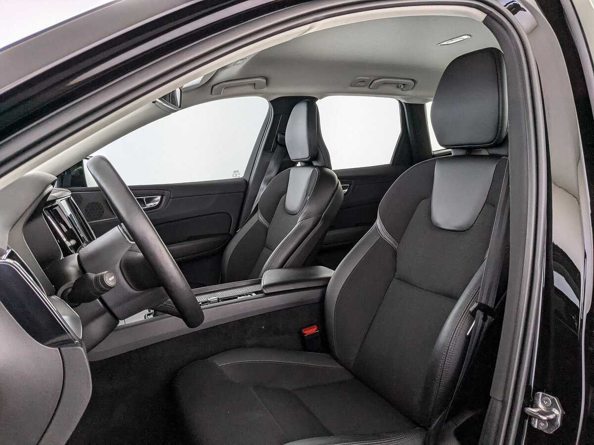 Volvo XC60, 2020 Фото №20