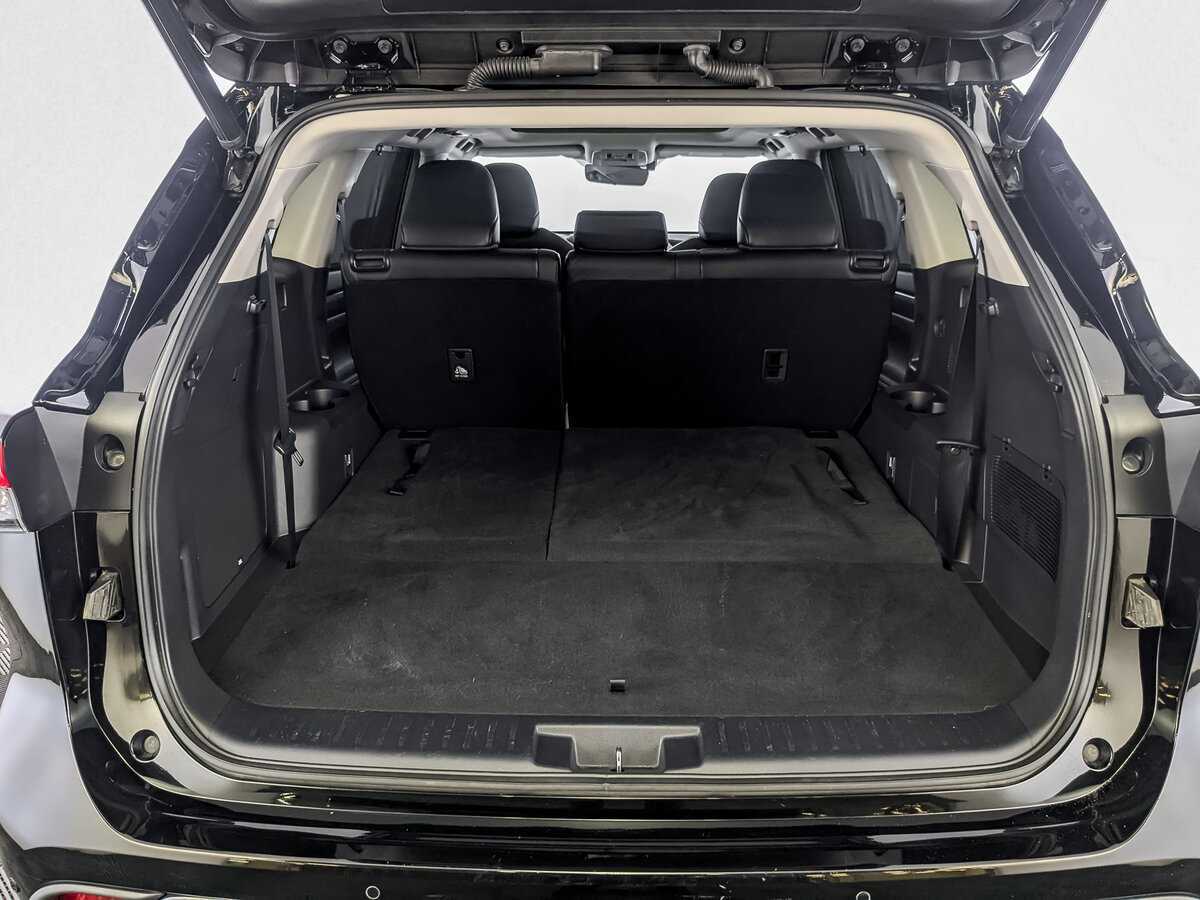 Toyota Highlander, 2021 Фото №10