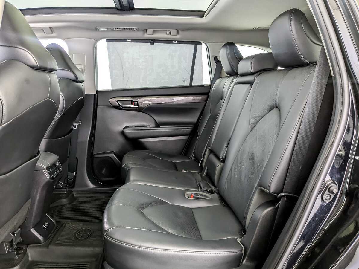 Toyota Highlander, 2021 Фото №12
