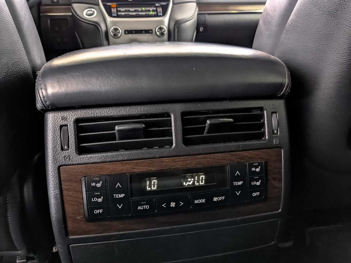 Toyota Land Cruiser, 2016 Фото №28