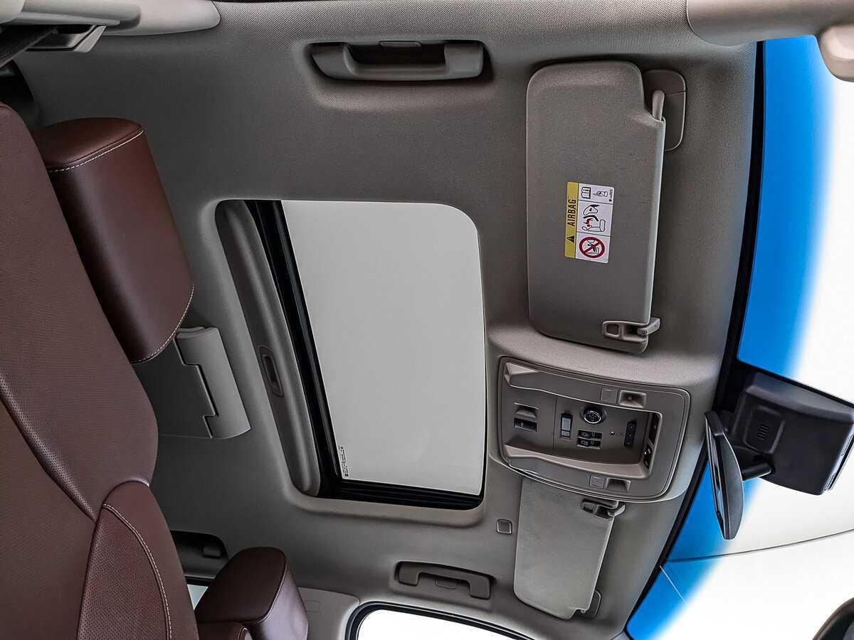 Chevrolet Tahoe, 2018 Фото №22