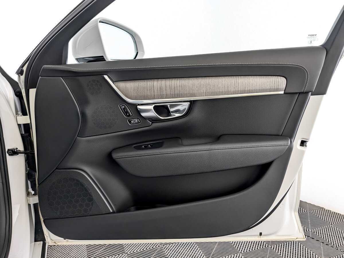 Volvo S90, 2021 Фото №27