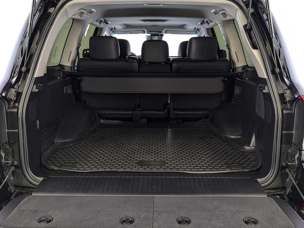 Toyota Land Cruiser, 2019 Фото №10