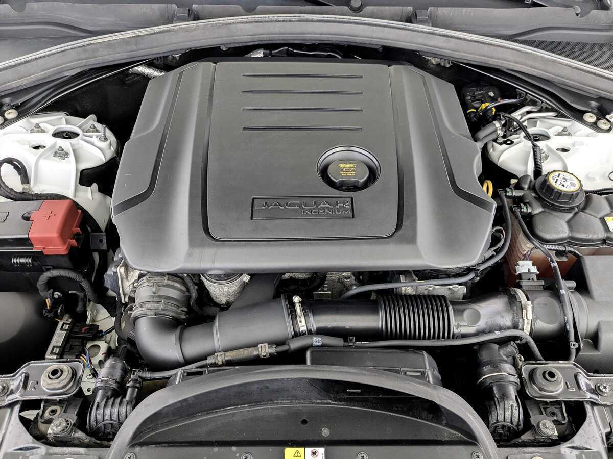 Jaguar F-Pace, 2020 Фото №9