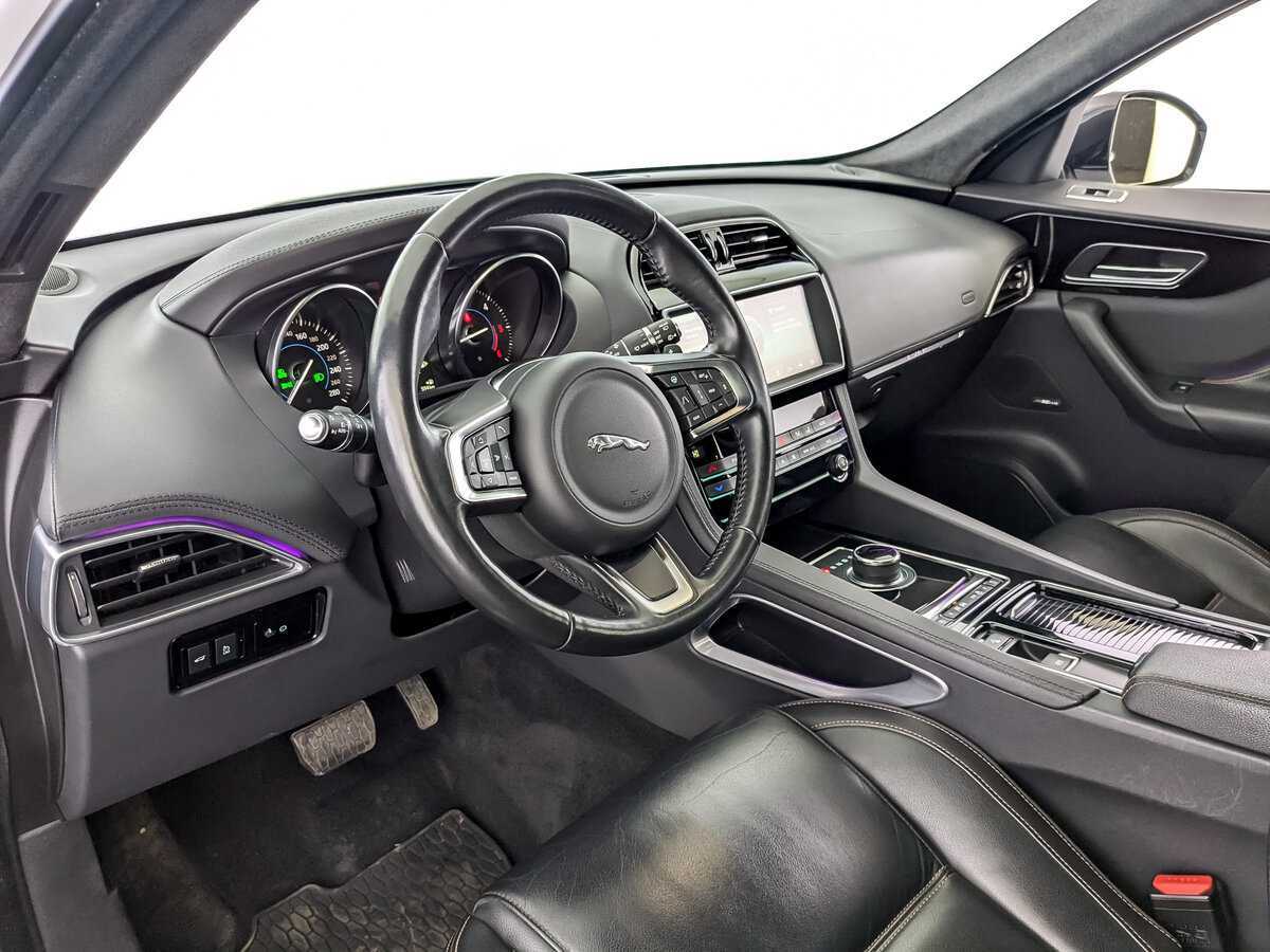 Jaguar F-Pace, 2020 Фото №16