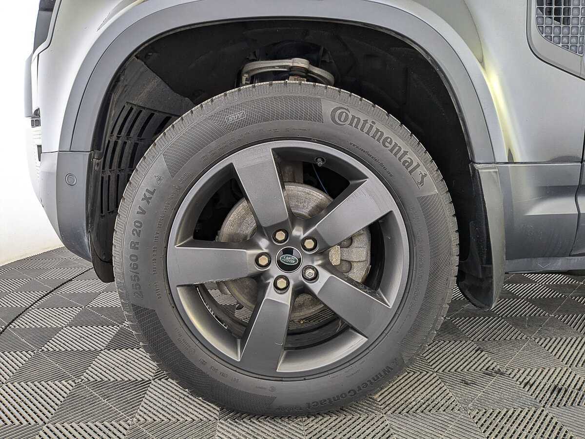 Land Rover Defender 90, 2021 Фото №12