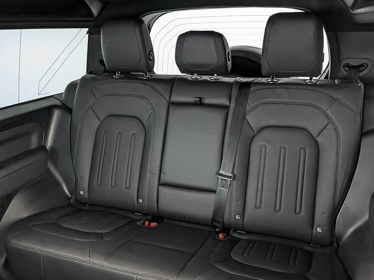 Land Rover Defender 90, 2021 Фото №18