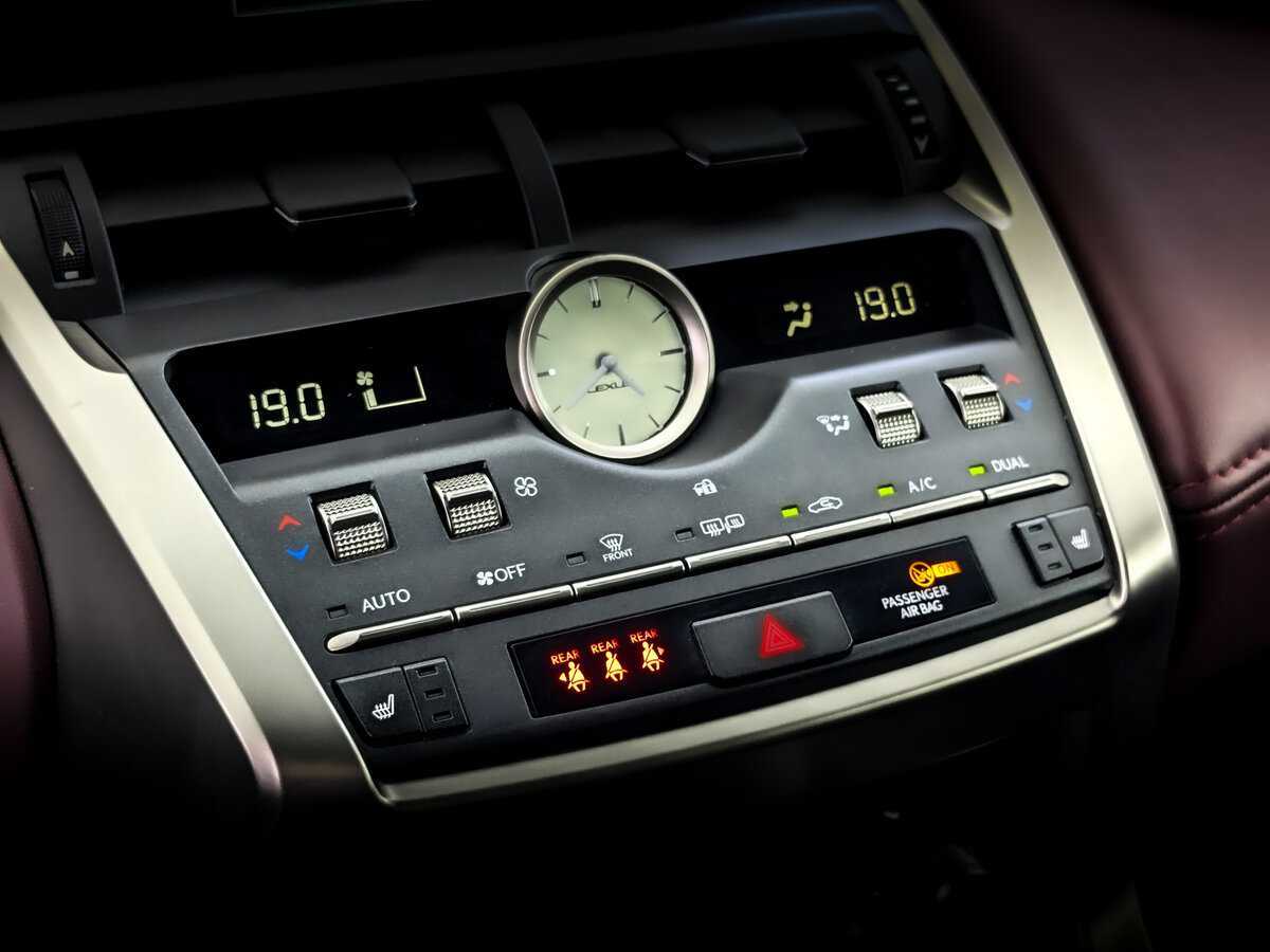 Lexus NX 200, 2021 Фото №27