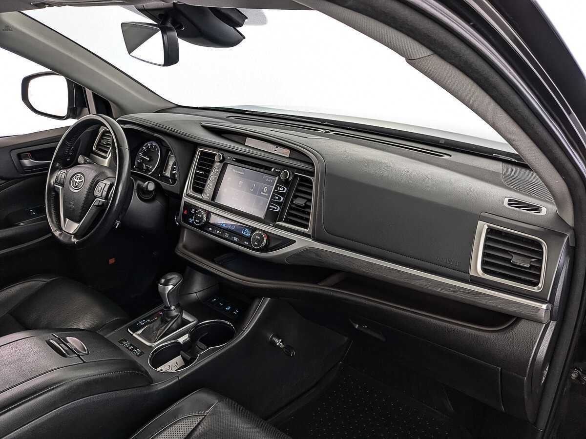 Toyota Highlander, 2018 Фото №10