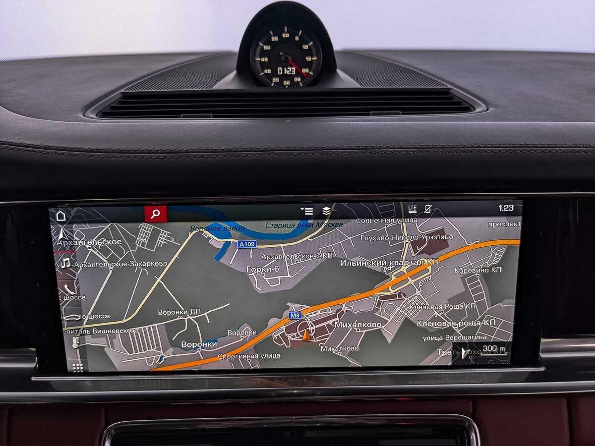 Porsche Panamera 4, 2020 Фото №27