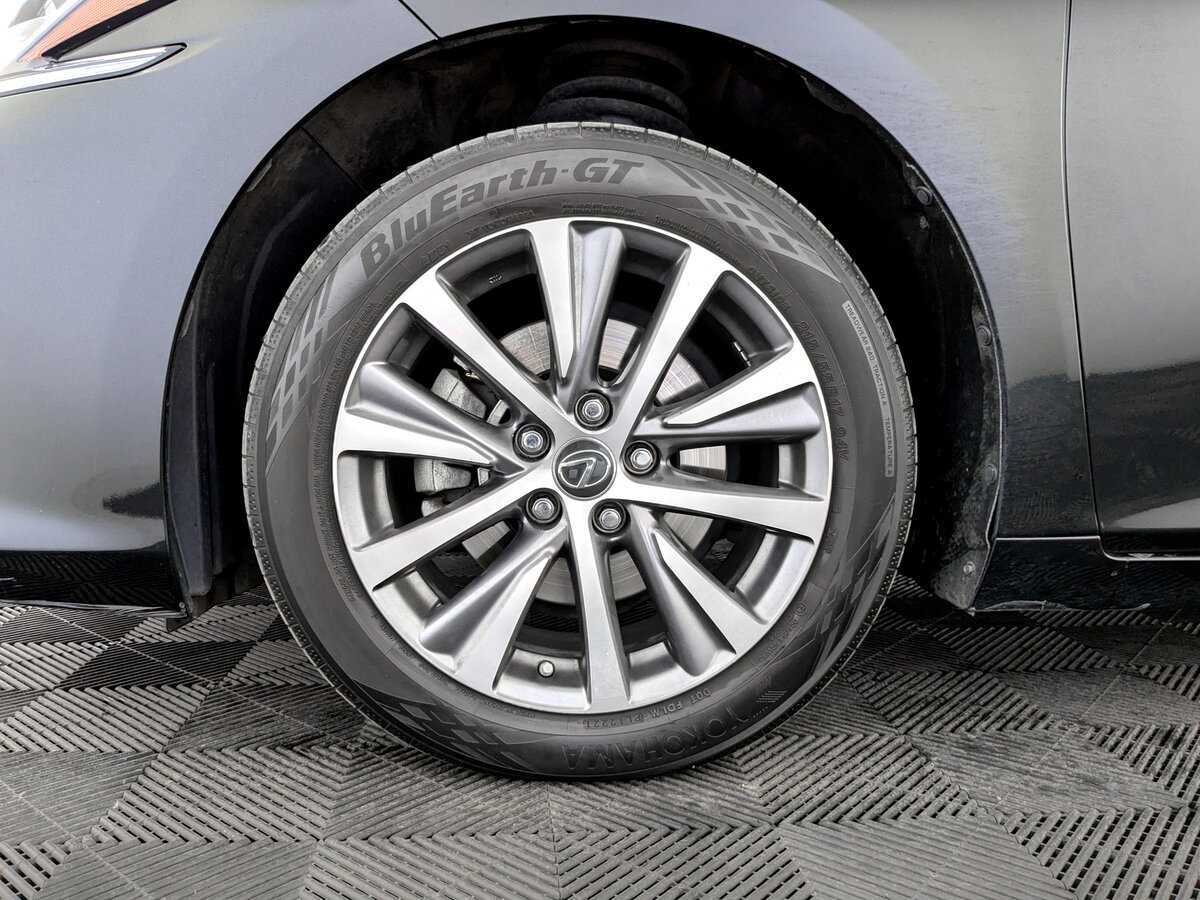 Lexus ES 250, 2021 Фото №18