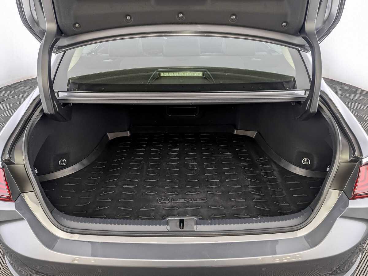 Lexus ES 200, 2019 Фото №10