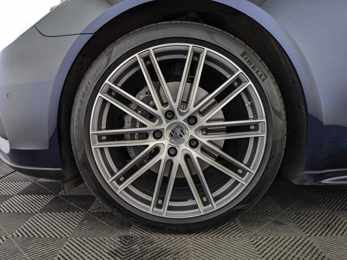 Porsche Panamera 4, 2019 Фото №12