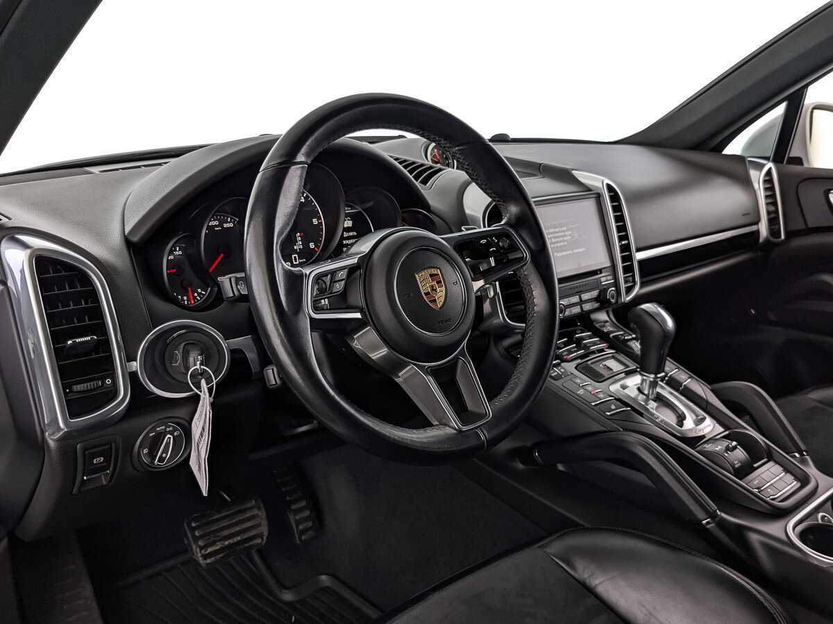 Porsche Cayenne Diesel, 2016 Фото №13
