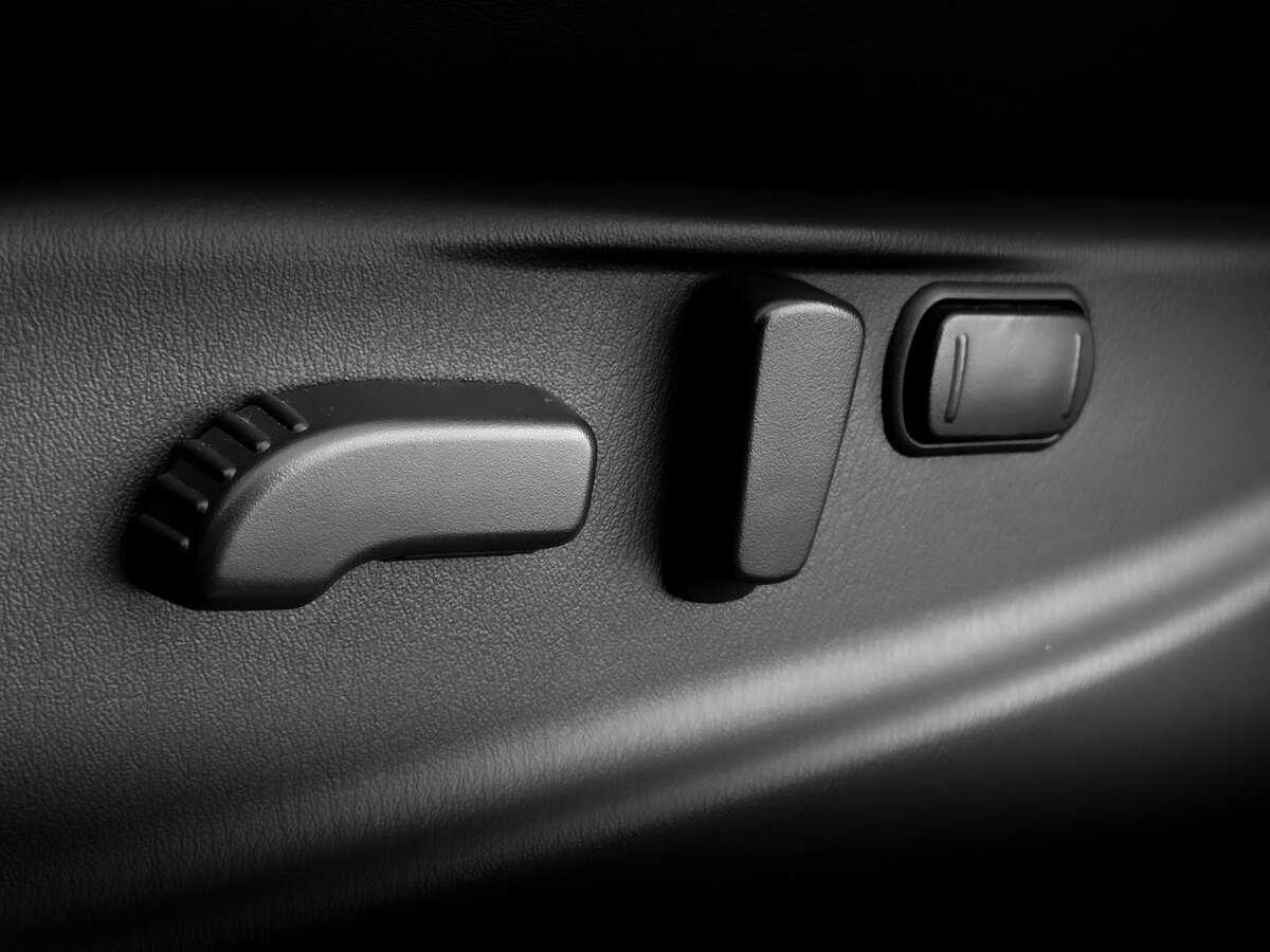 Infiniti QX80, 2018 Фото №21