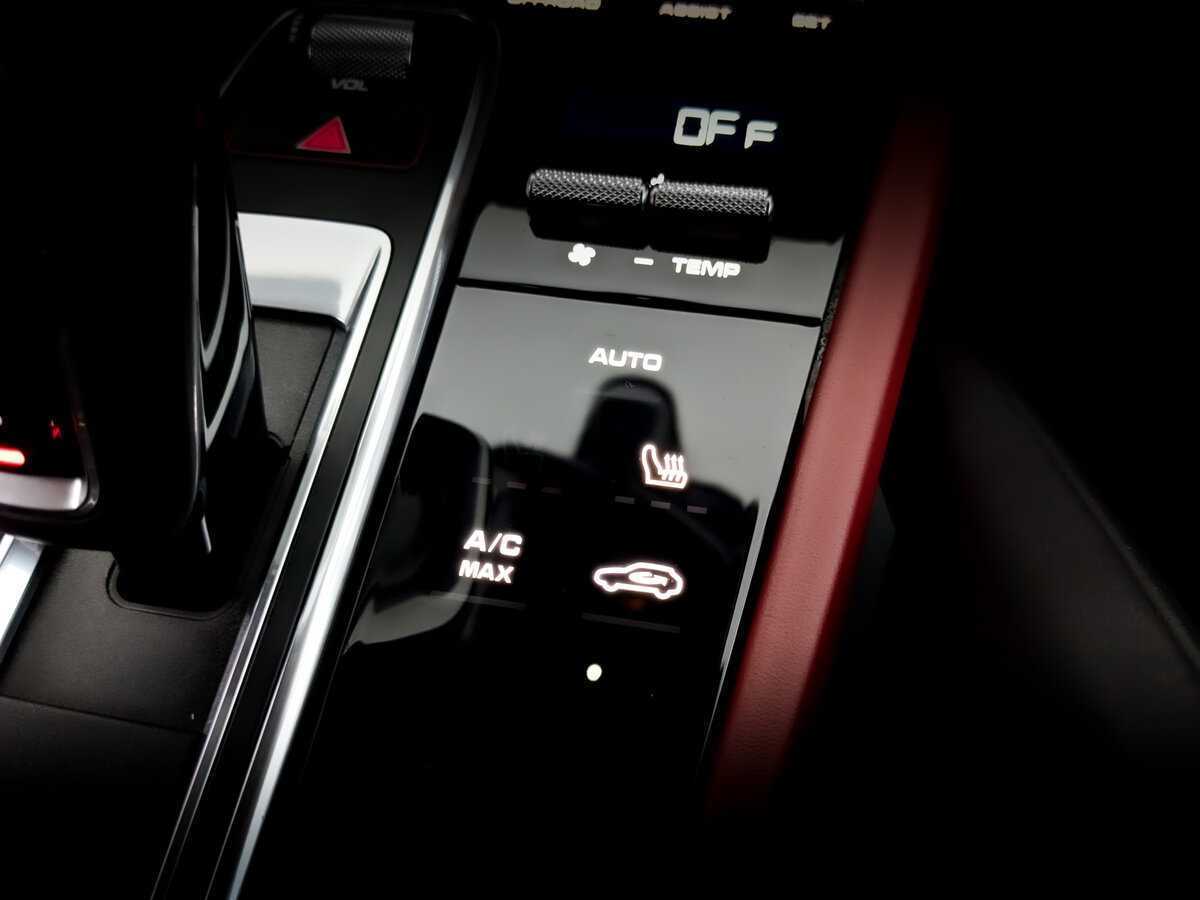 Porsche Cayenne, 2020 Фото №30