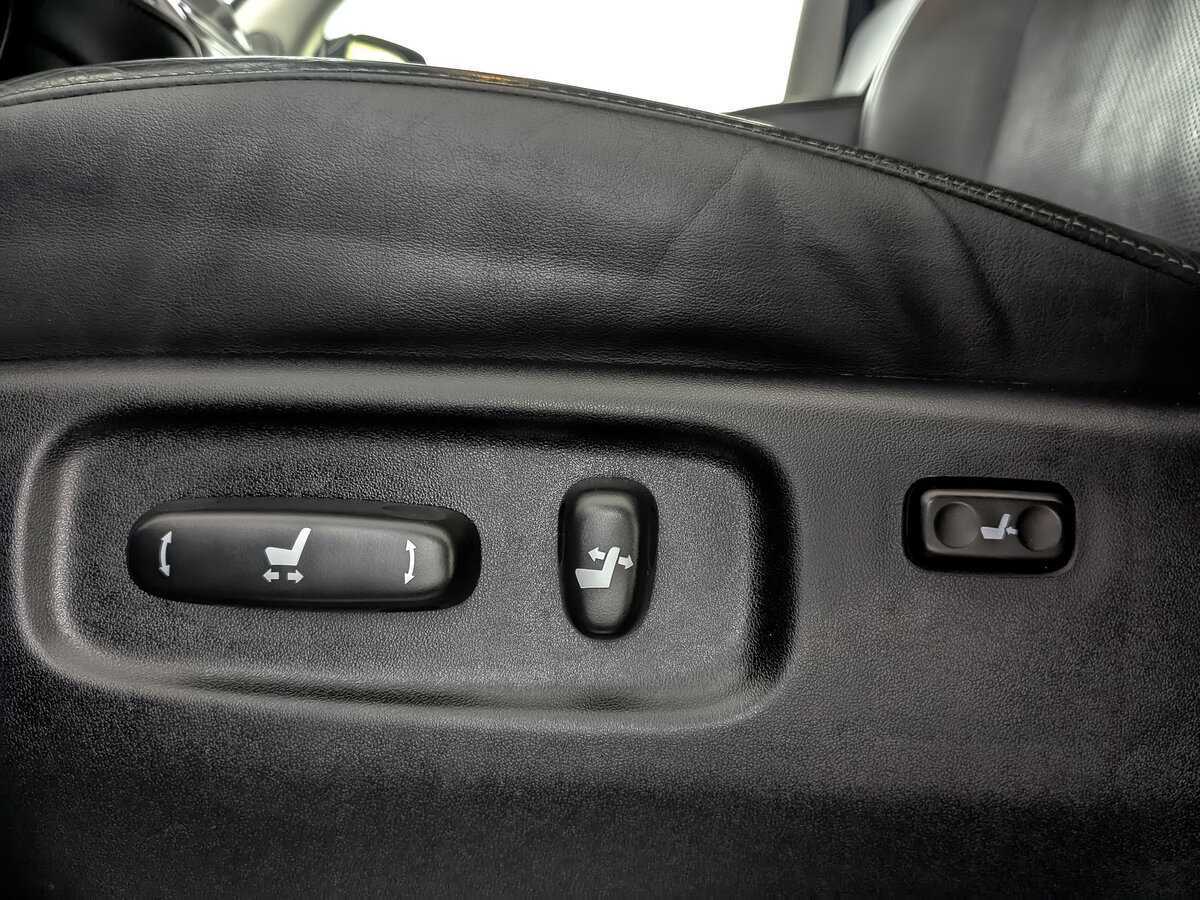 Toyota Land Cruiser, 2019 Фото №19