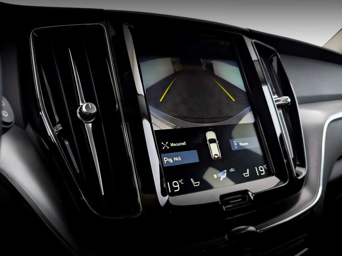 Volvo XC60, 2019 Фото №29