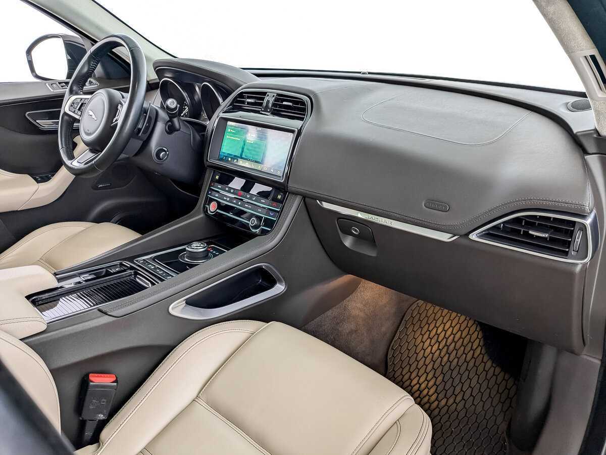 Jaguar F-Pace, 2020 Фото №11