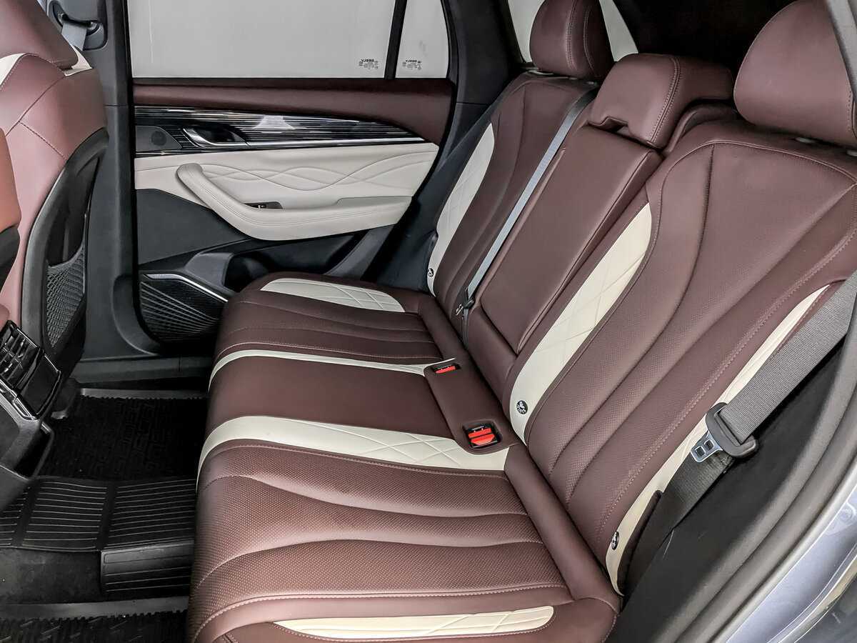 Geely Monjaro, 2023 Фото №12