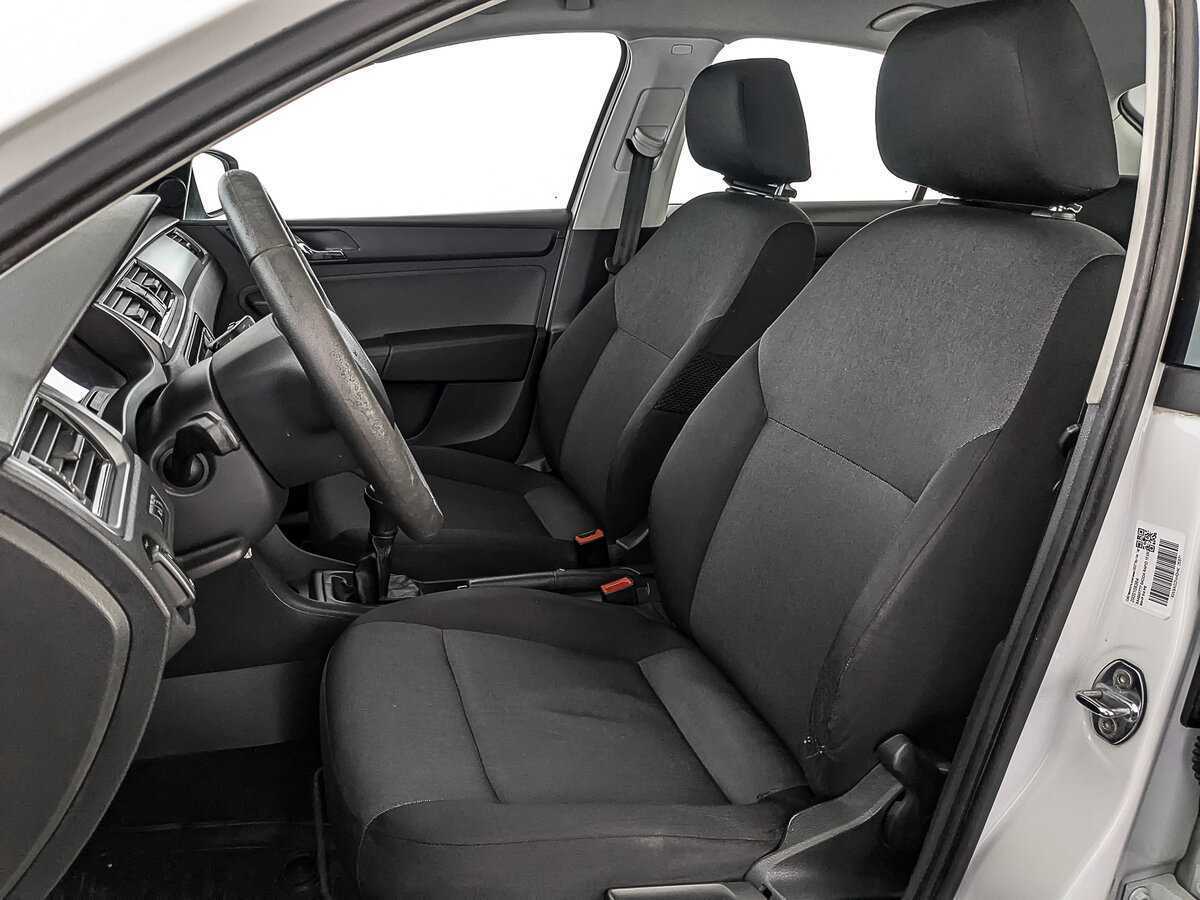 Skoda Rapid, 2017 Фото №18