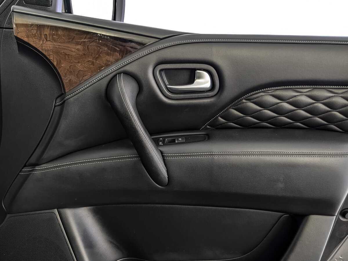 Infiniti QX80, 2019 Фото №23