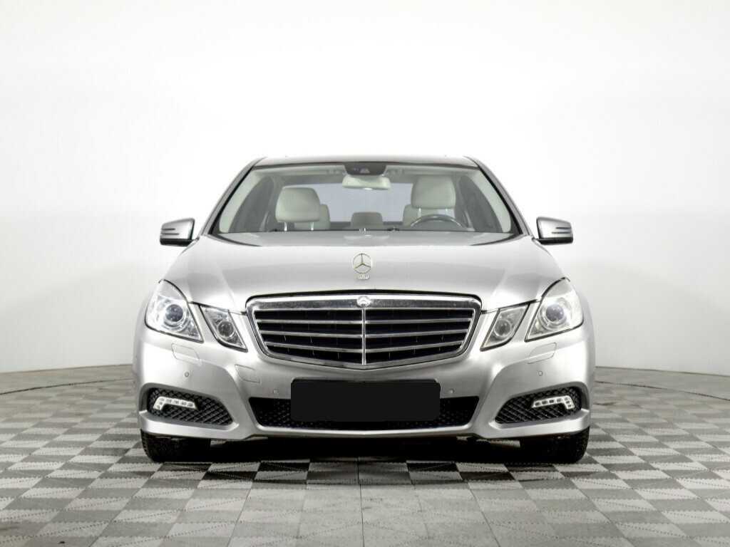 Mercedes-Benz E-Класс 350, 2010 Фото №2