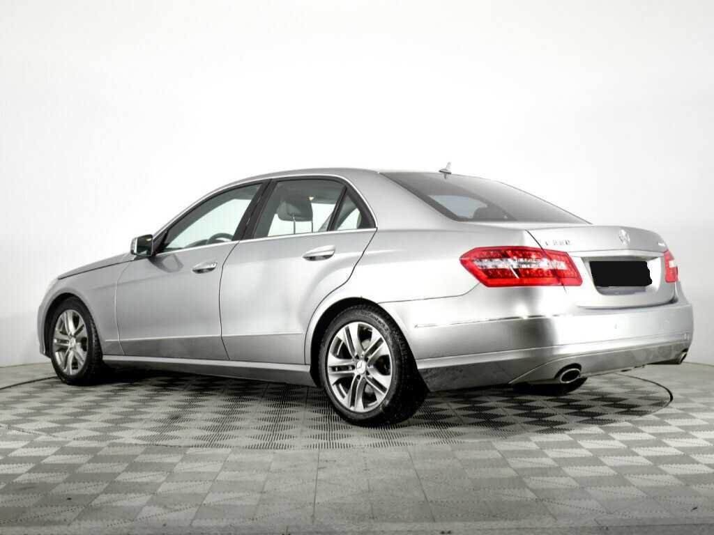 Mercedes-Benz E-Класс 350, 2010 Фото №6