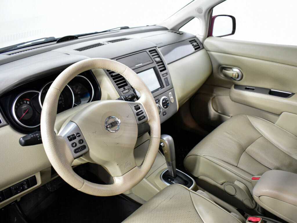 Nissan Tiida, 2008 Фото №9
