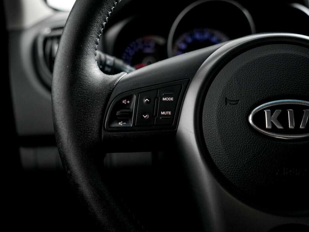 Kia Cerato 6-speed, 2010 Фото №15