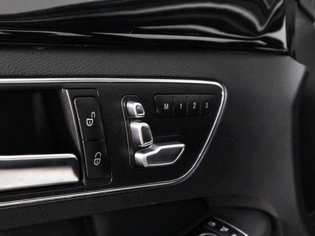 Mercedes-Benz E-Класс AMG 63 AMG, 2014 Фото №18